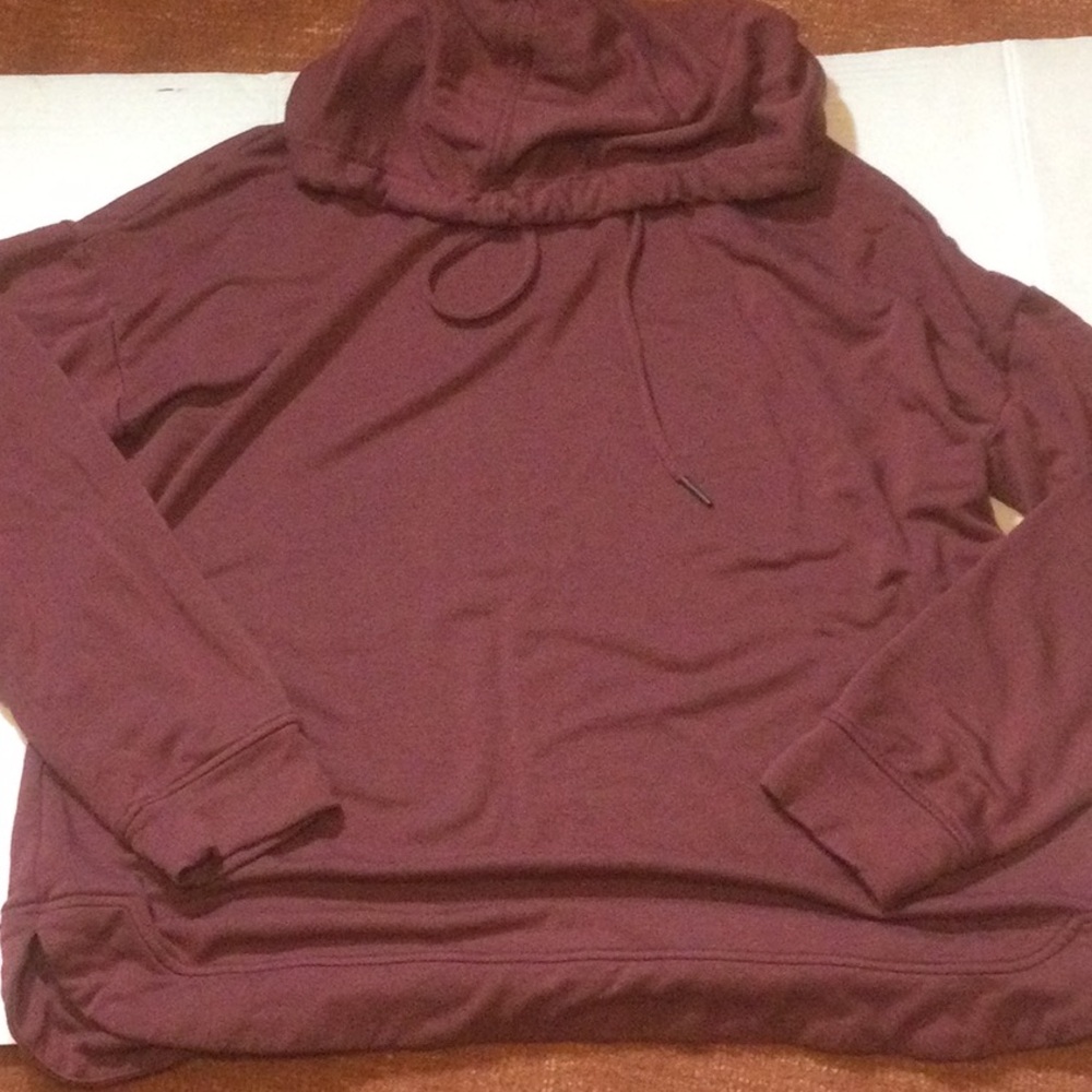 Burgundy Hooded Sweatshirt Sz large